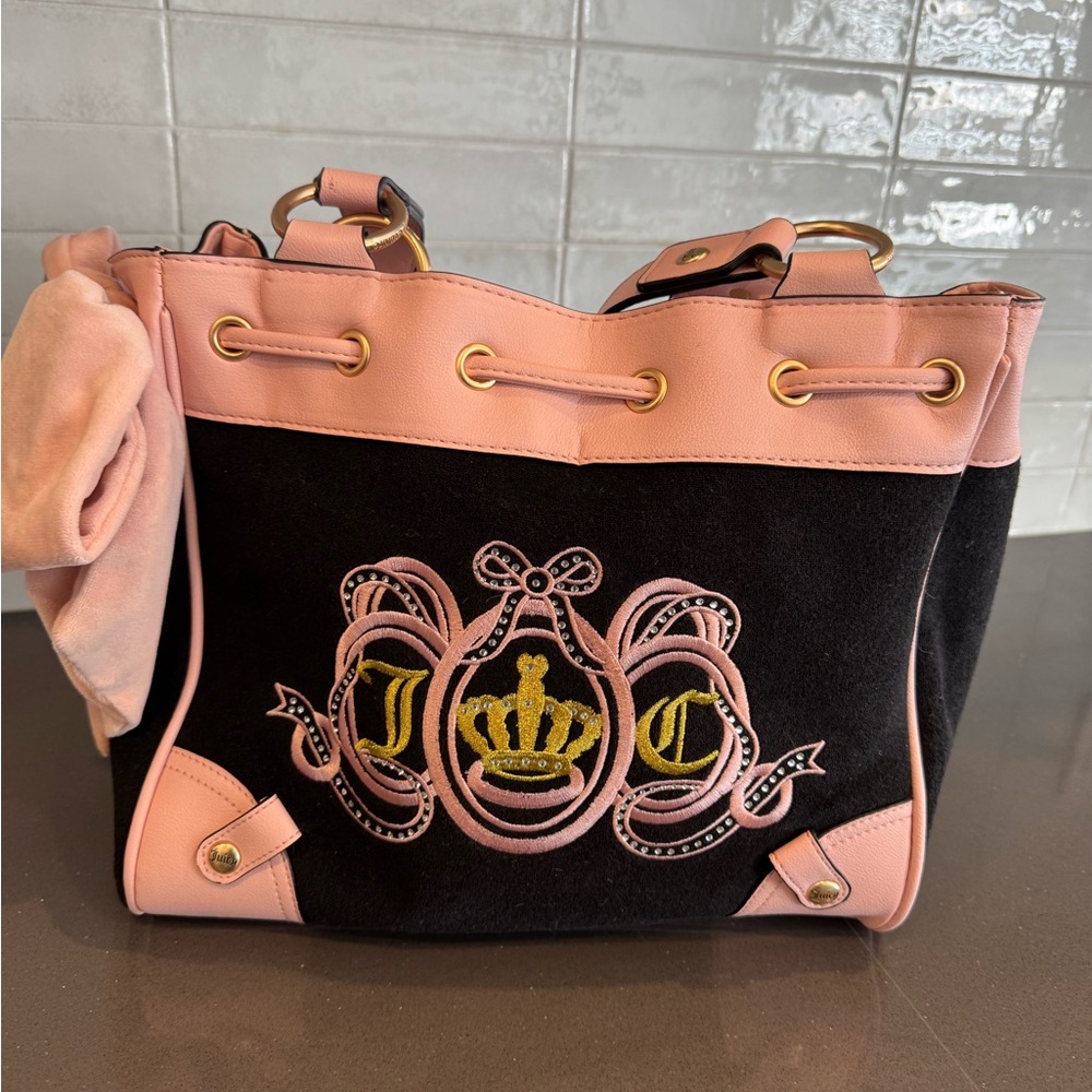 Juicy Couture Vintage Style Day Dreamer Purse/Bag/Tote